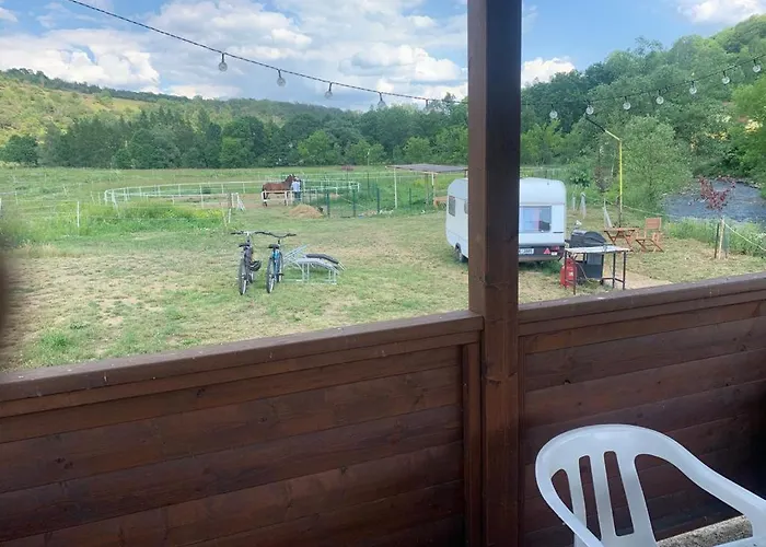 Parque de Campismo V Karavanu *