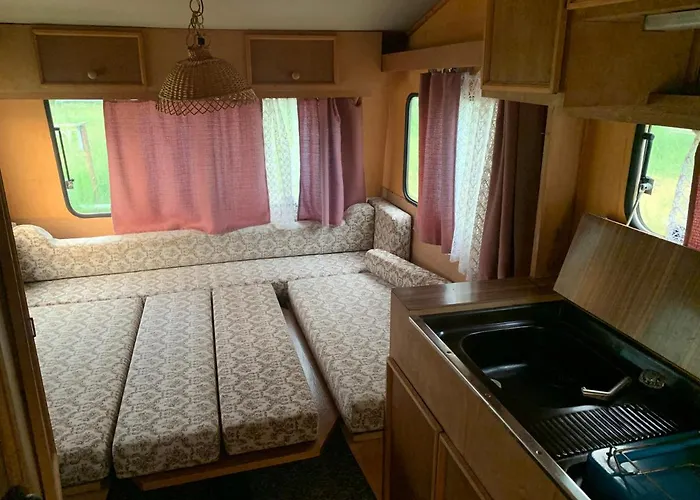 V Karavanu Campingplatz